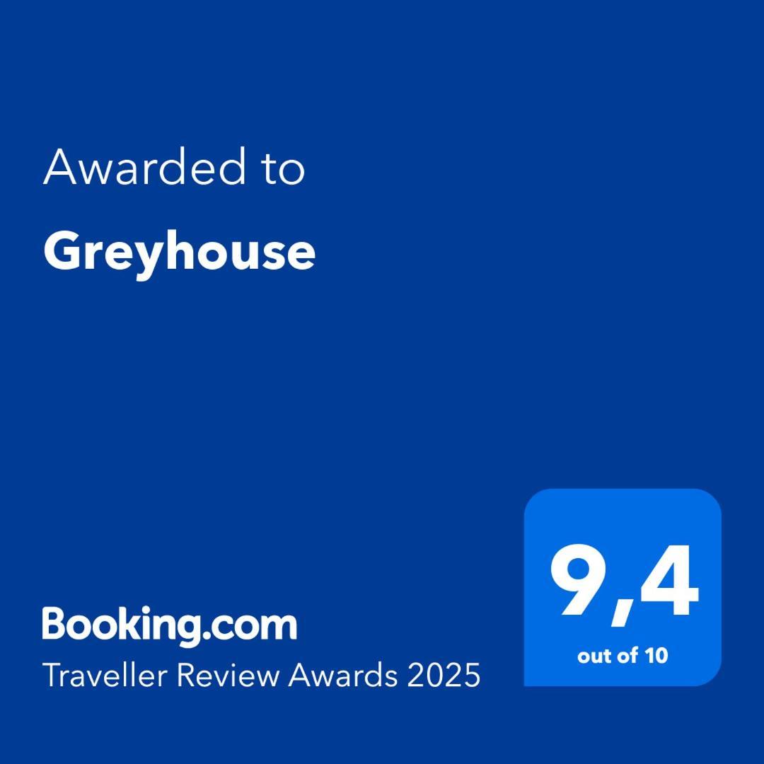 Villa Greyhouse à Puerto Natales Extérieur photo